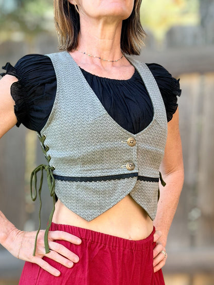 Petal Vest - Elipse Green