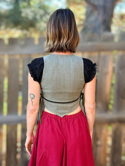 Petal Vest - Elipse Green