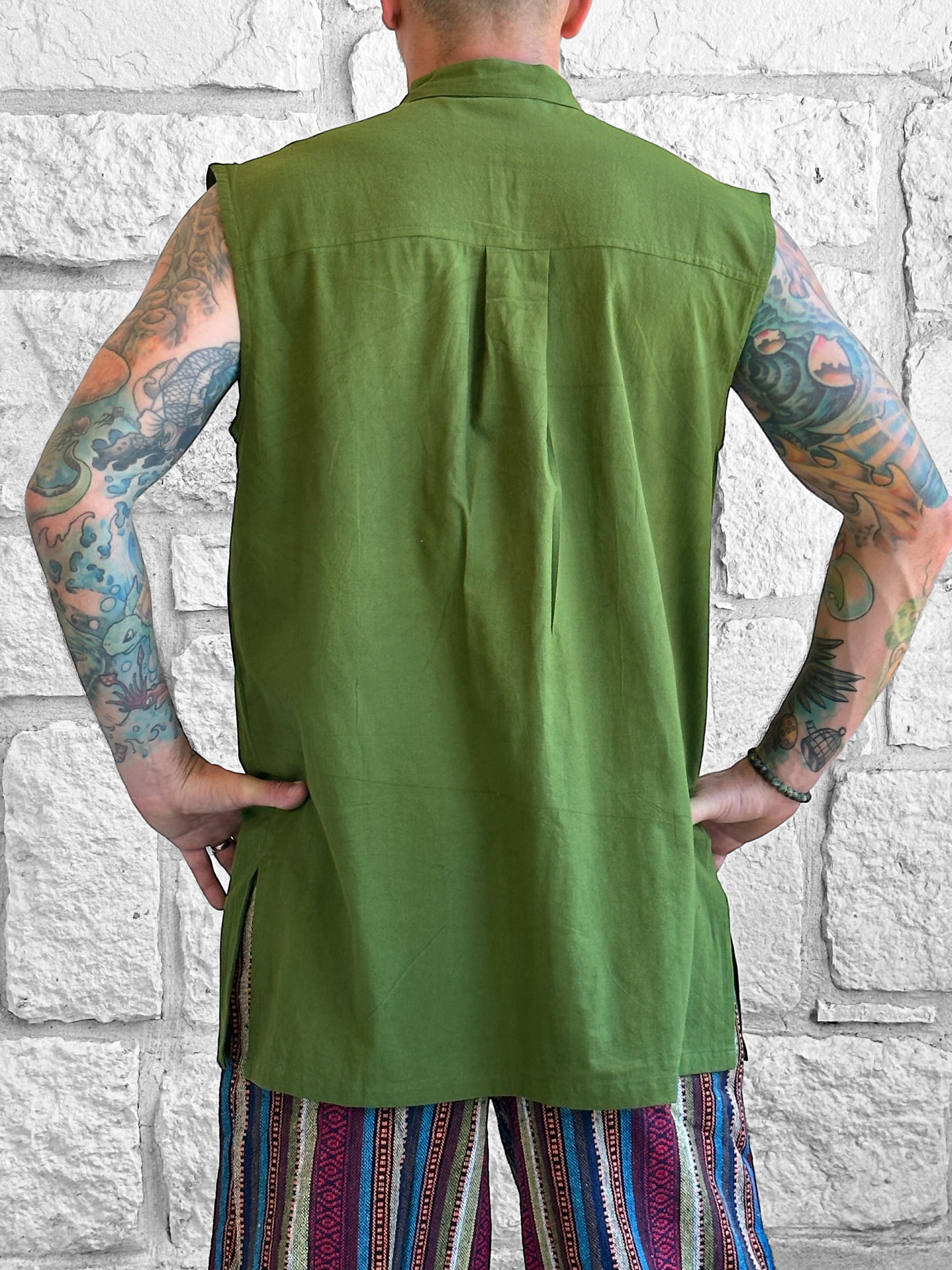 Rogue Sleeveless Shirt - Green
