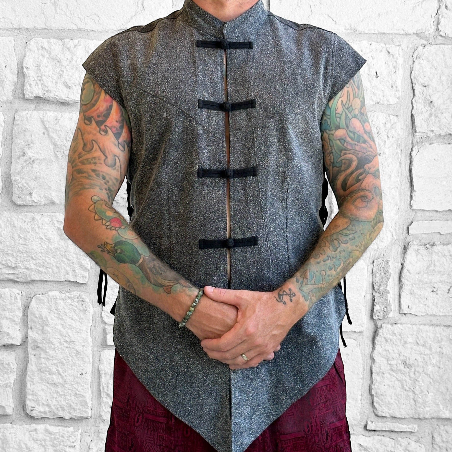 Doublet Vest, Frog Clasps  - Grey/Black